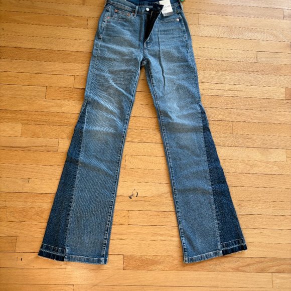 Gap High Rise 70's Flare jeans - Picture 2 of 4